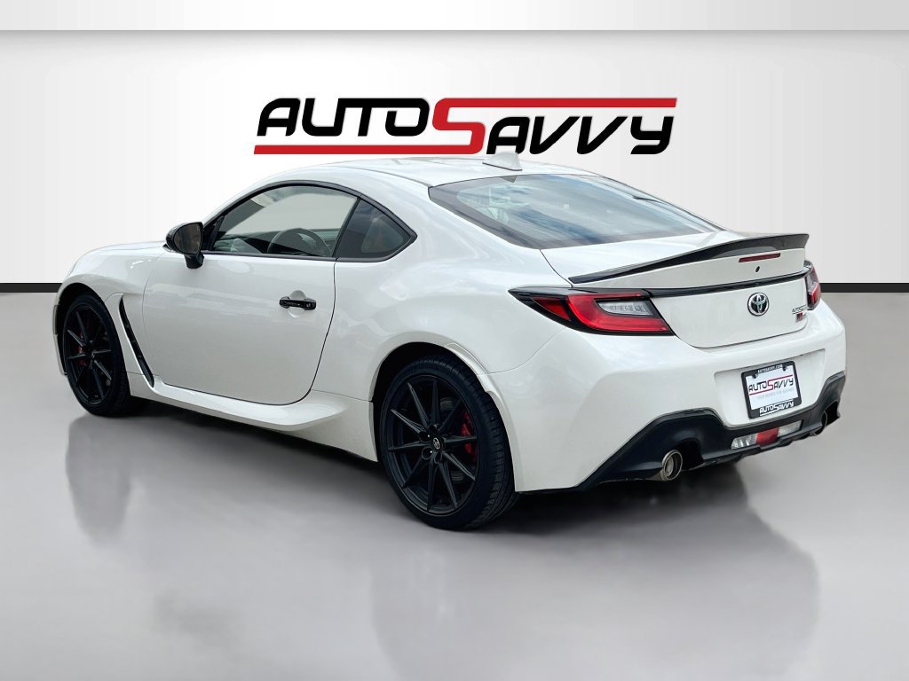 Used 2024 Toyota GR86 TRUENO Edition RWD image 5