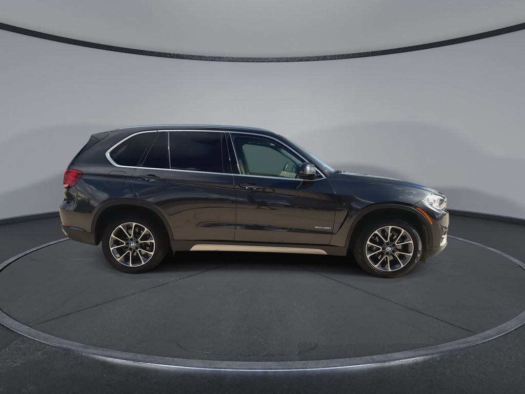 Used 2018 BMW X5 sDrive35i RWD image 9