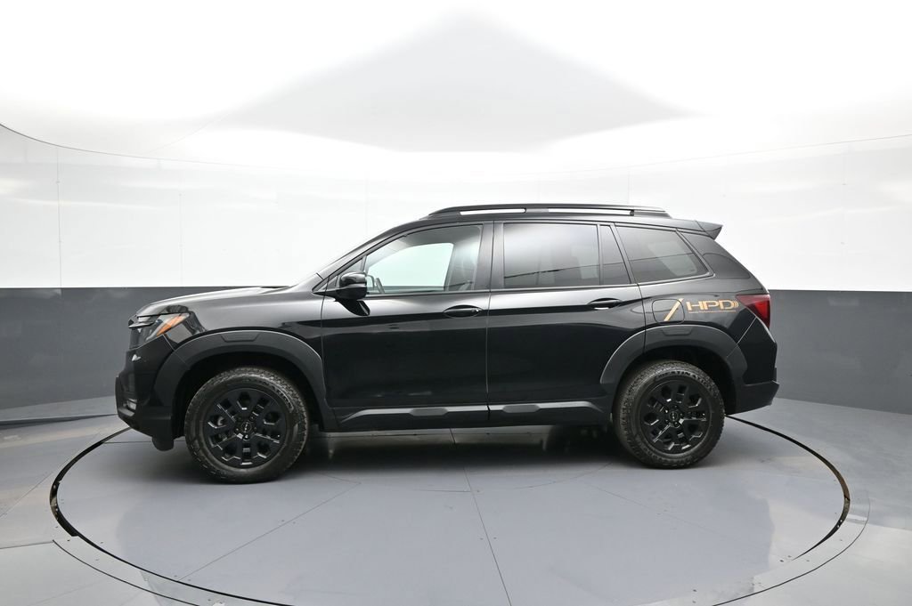 Certified 2023 Honda Passport TrailSport image 9