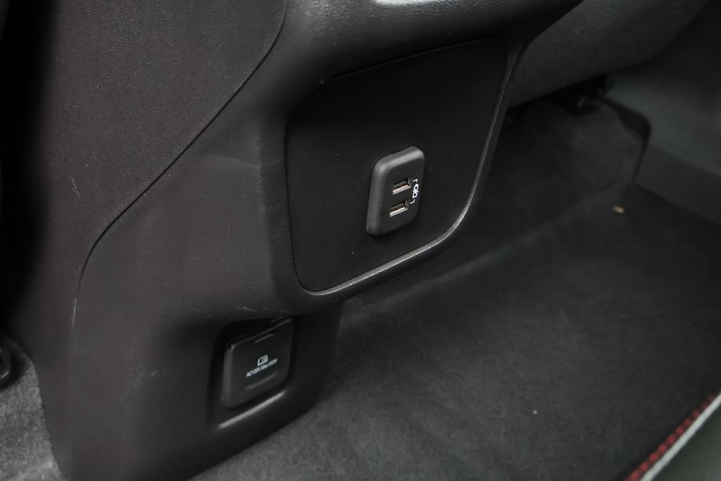 Used 2024 Chevrolet Equinox RS FWD image 46