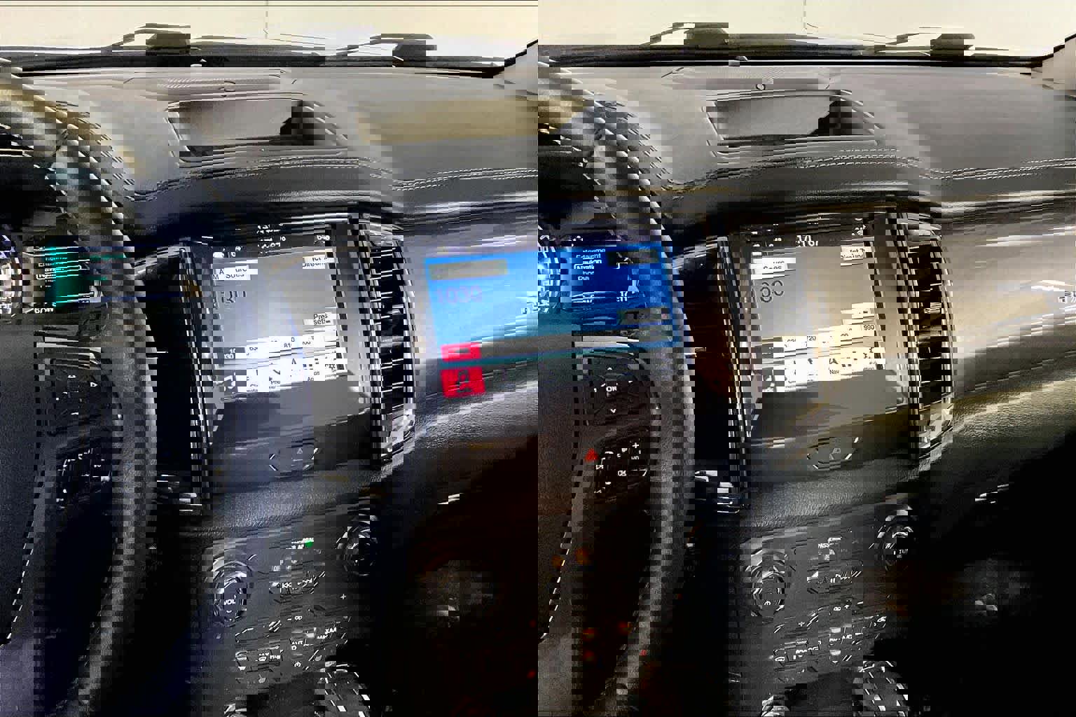 Used 2019 Ford Ranger Lariat w/ Equipment Group 501A Mid image 7