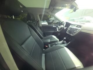 Used 2020 Volkswagen Tiguan SEL FWD image 6