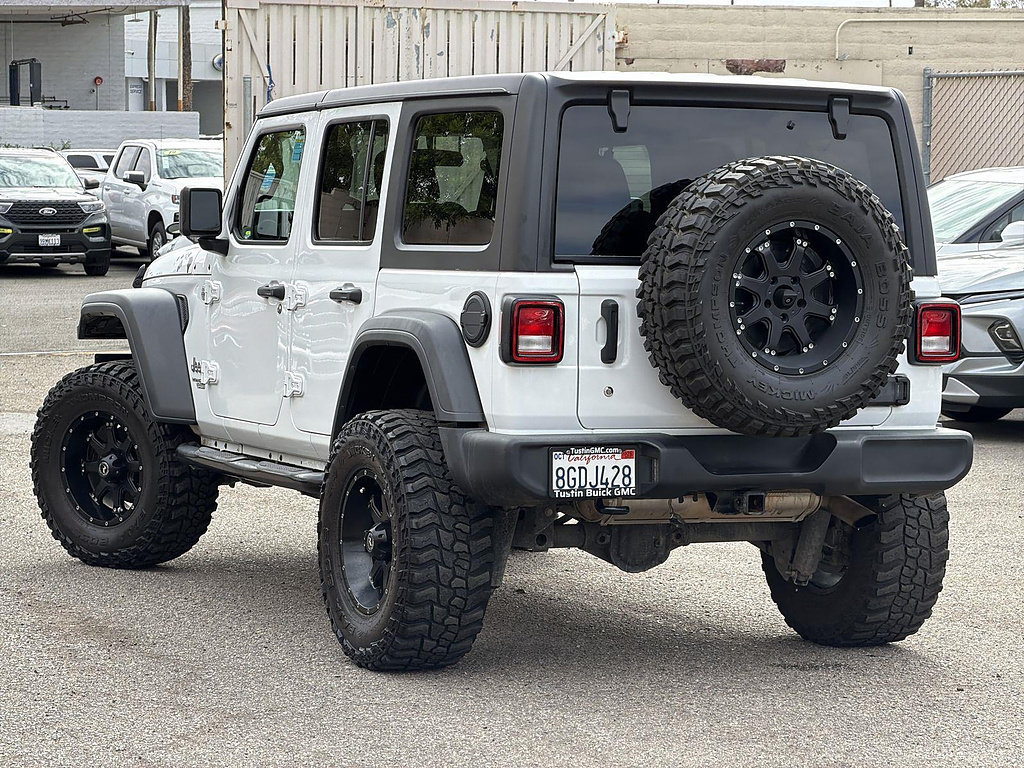 Used 2018 Jeep Wrangler Unlimited Sport S AWD/4WD image 7