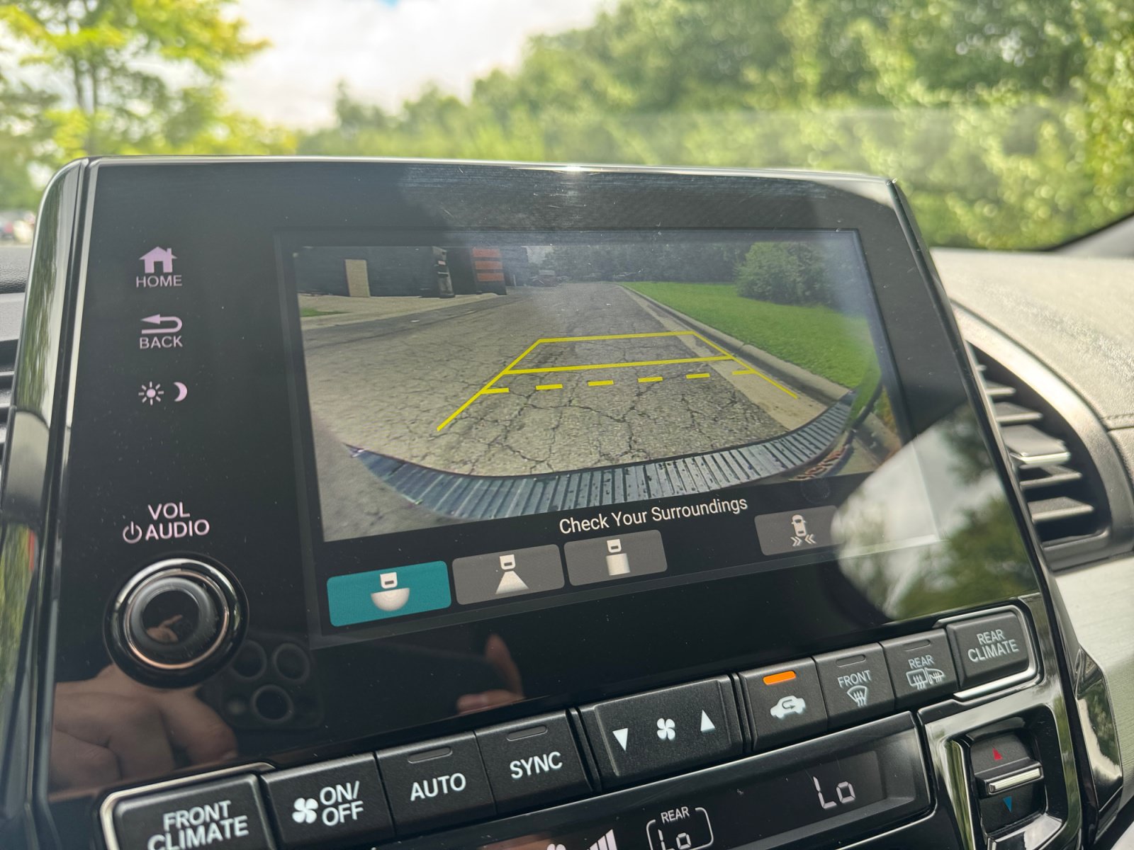 Used 2023 Honda Odyssey Touring image 20