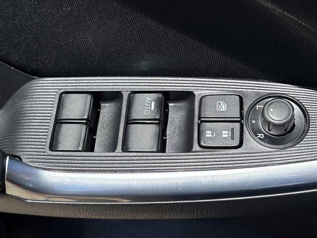 Used 2014 MAZDA CX-5 Touring w/ Bose/Moonroof Package FWD image 13