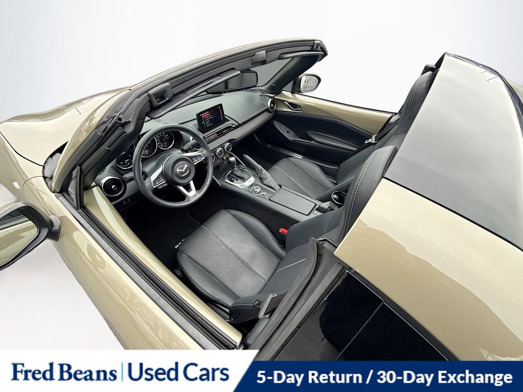 Used 2023 MAZDA MX-5 Miata Grand Touring w/ Weather Package image 33