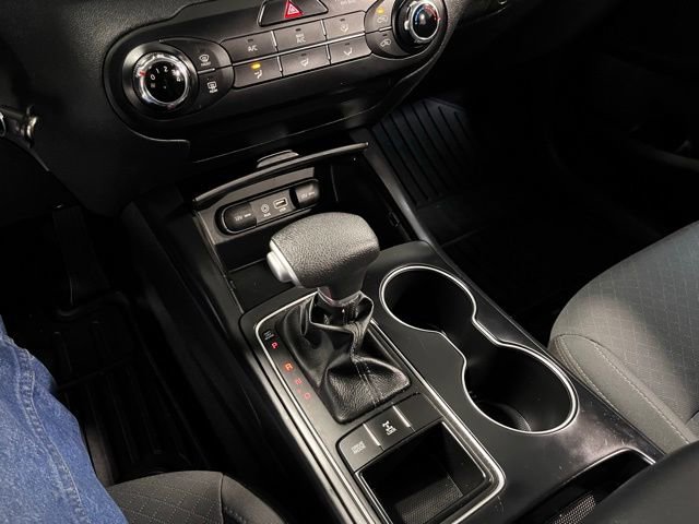 Used 2020 Kia Sorento AWD V6 image 28