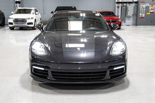 Used 2020 Porsche Panamera 4 image 3