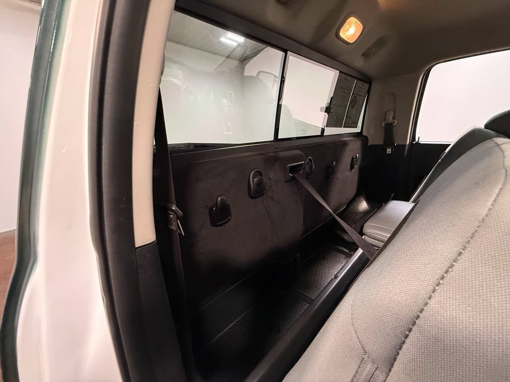 Used 2018 RAM 3500 SLT w/ Snow Chief Group AWD/4WD image 60
