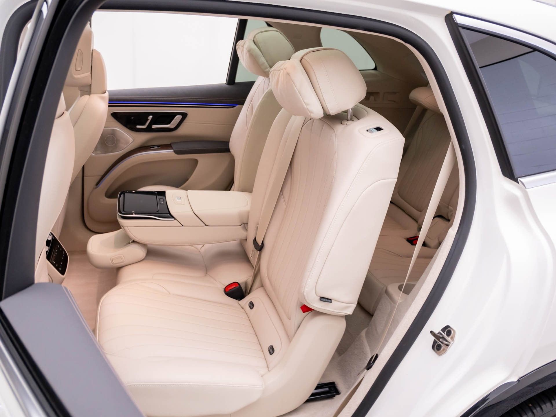 Used 2023 Mercedes-Benz EQS 580 4MATIC SUV image 20