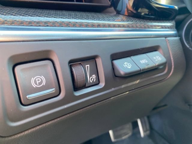 Used 2026 Cadillac XT5 Sportv w/ LPO, Floor Liner Package AWD/4WD image 20