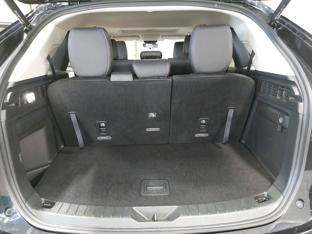 Used 2025 MAZDA CX-90 3.3 Turbo w/ Preferred Package image 13