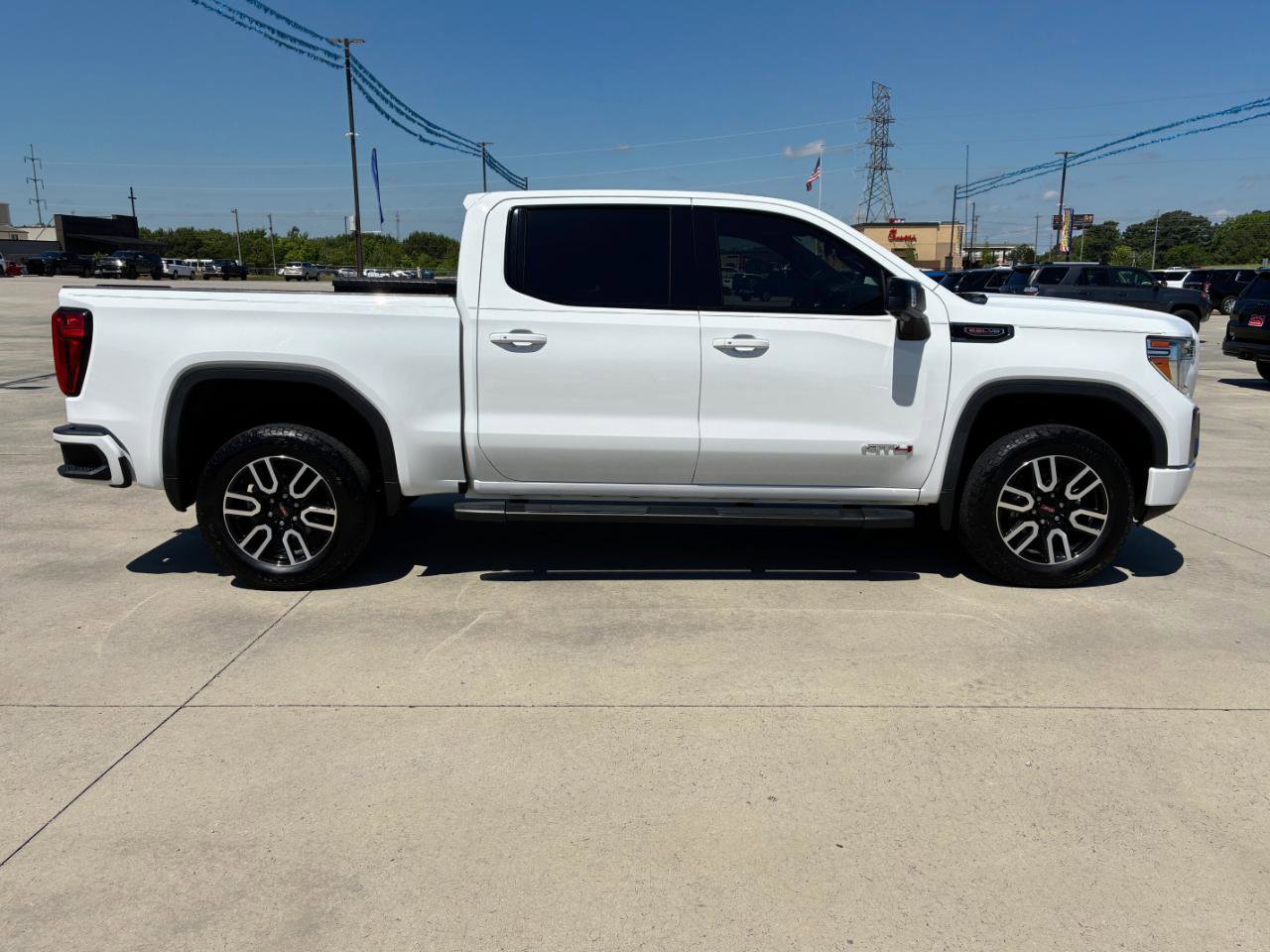 Used 2019 GMC Sierra 1500 AT4 w/ AT4 Premium Package AWD/4WD image 5