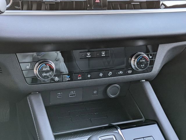 New 2025 Mitsubishi Outlander SEL Black Edition image 23