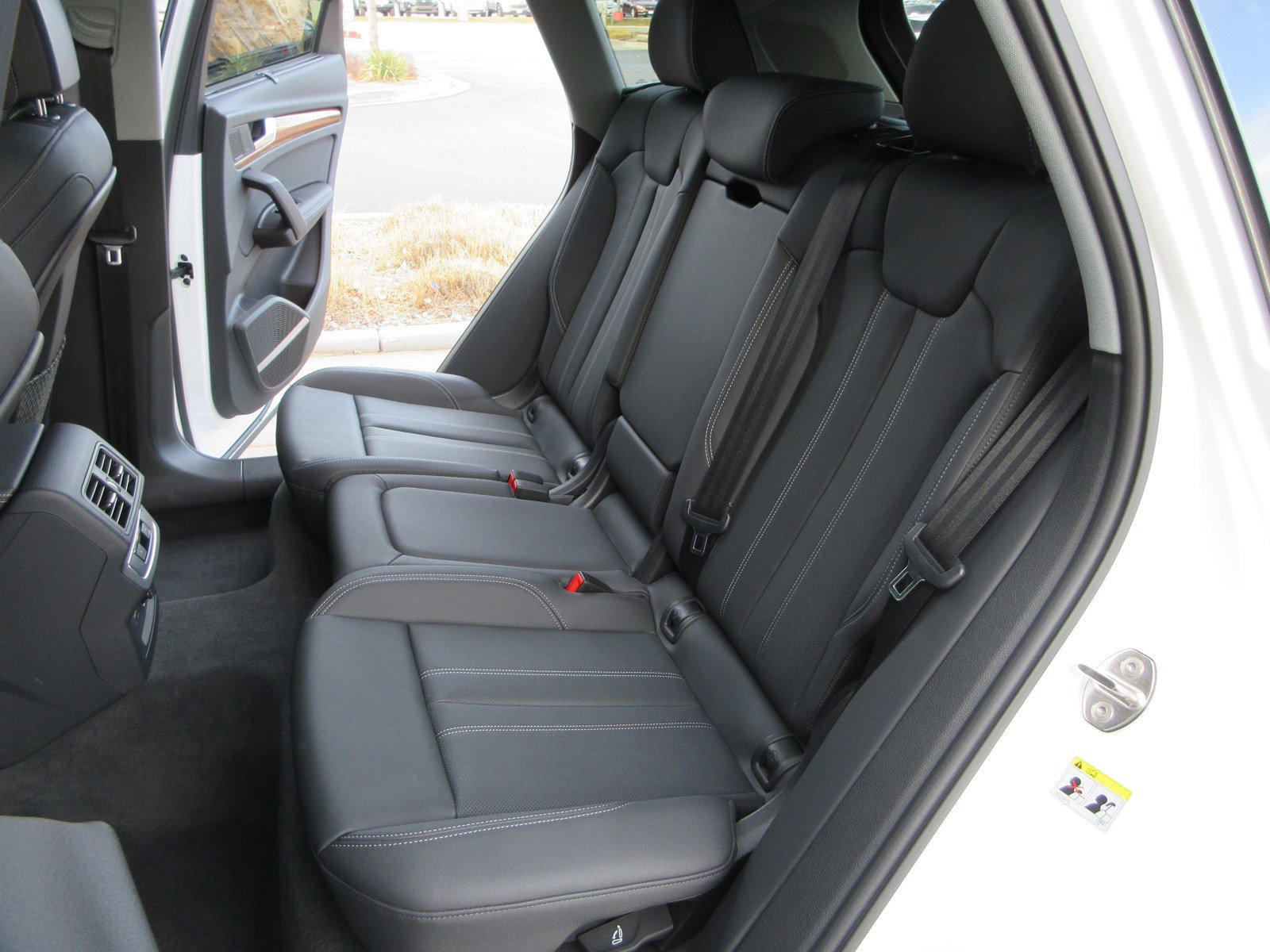 Used 2023 Audi Q5 2.0T Premium Plus w/ Premium Plus Package image 25