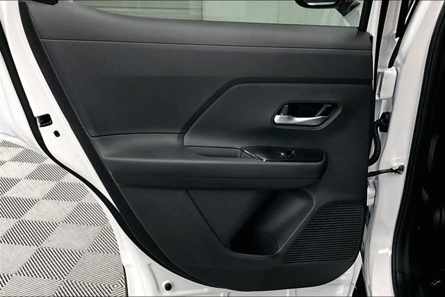 New 2026 Nissan Kicks SV image 28