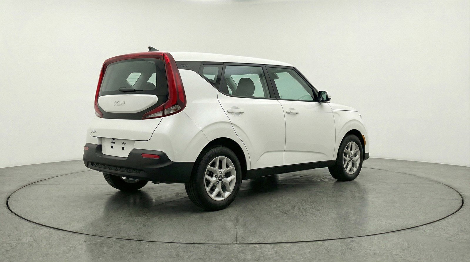 Used 2025 Kia Soul LX w/ LX Technology Package image 9