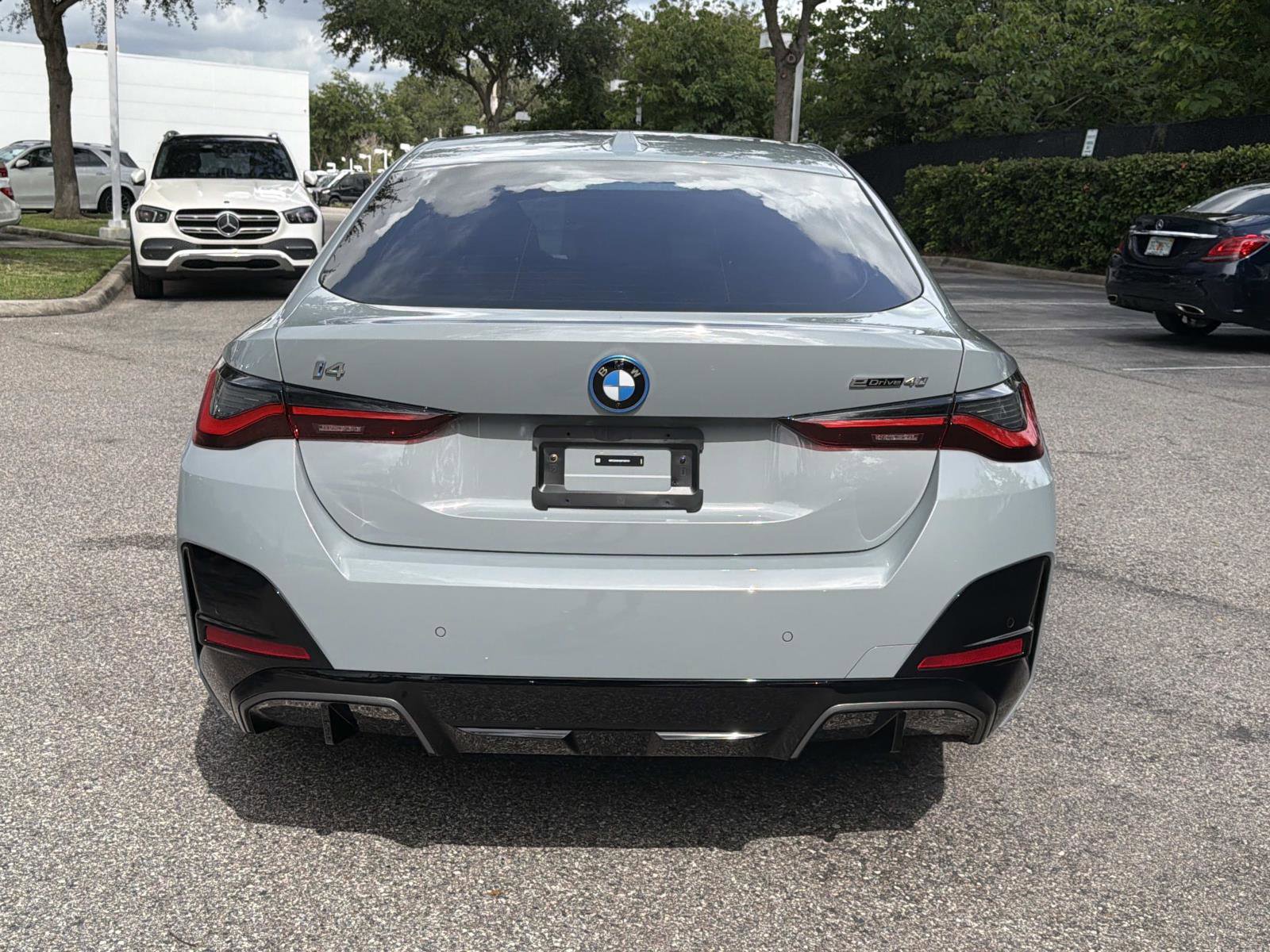 Used 2025 BMW i4 eDrive40 w/ M Sport Package RWD image 4
