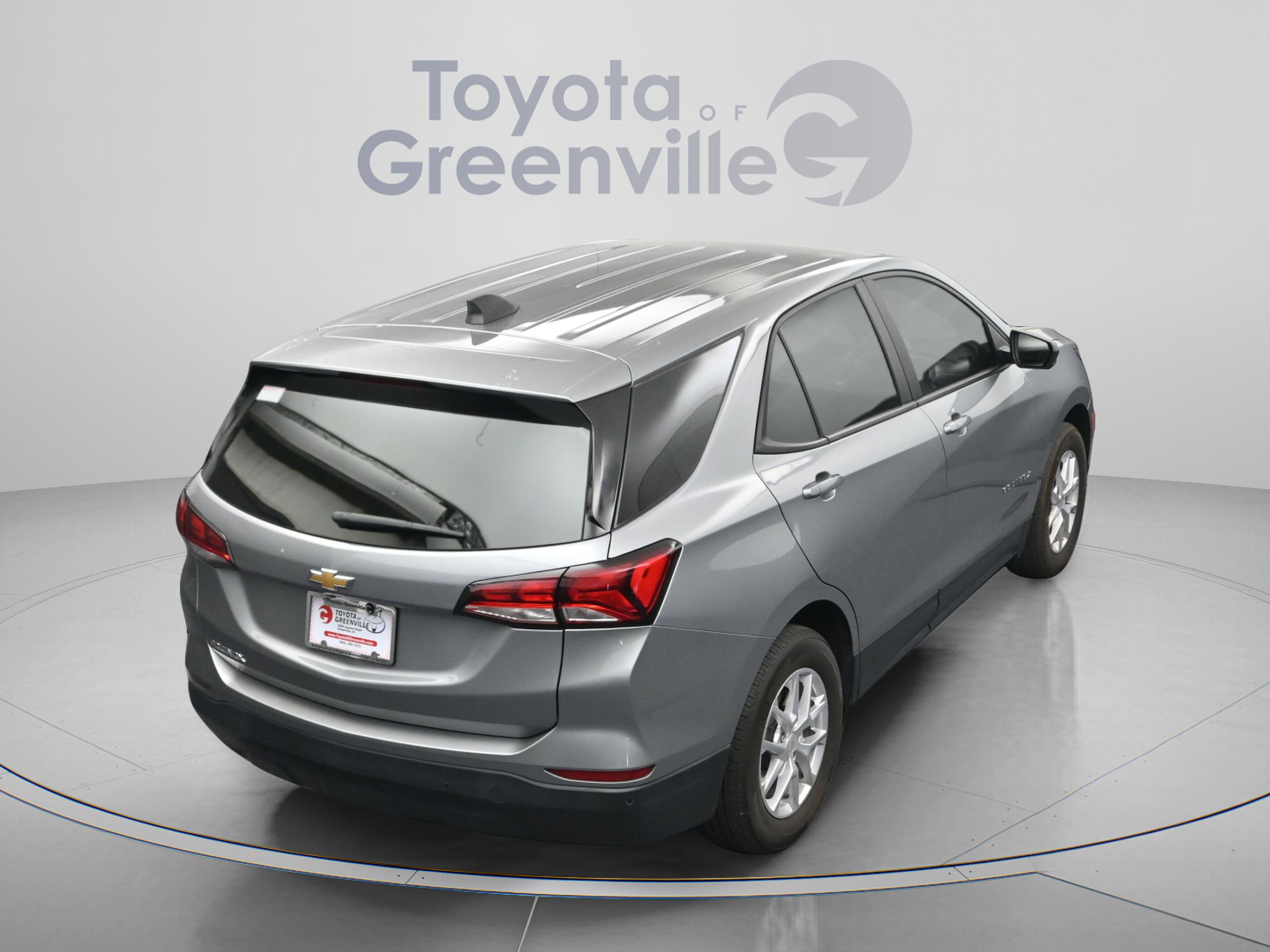 Used 2023 Chevrolet Equinox LS w/ LS Convenience Package FWD image 13