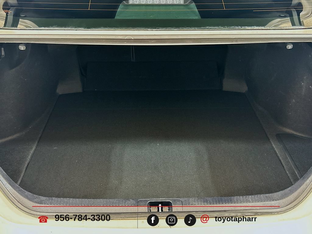 Used 2022 Toyota Camry XSE w/ Cold Weather Package FWD image 23