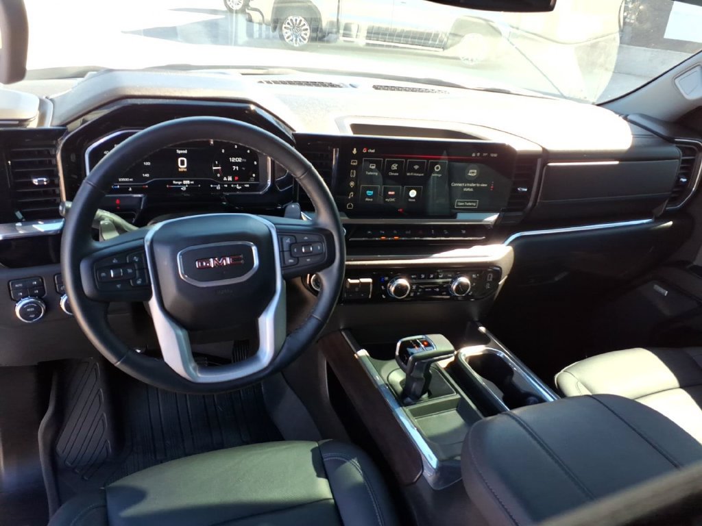 Used 2024 GMC Sierra 1500 SLT w/ SLT Premium Plus Package AWD/4WD image 21