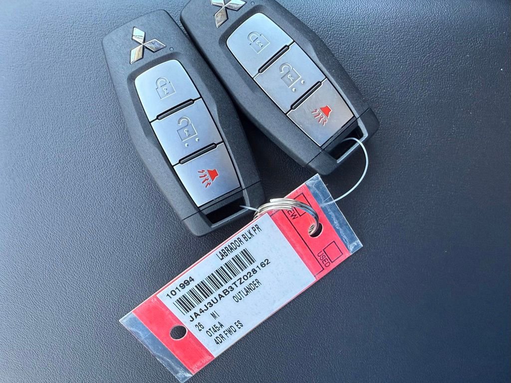 New 2026 Mitsubishi Outlander ES image 43