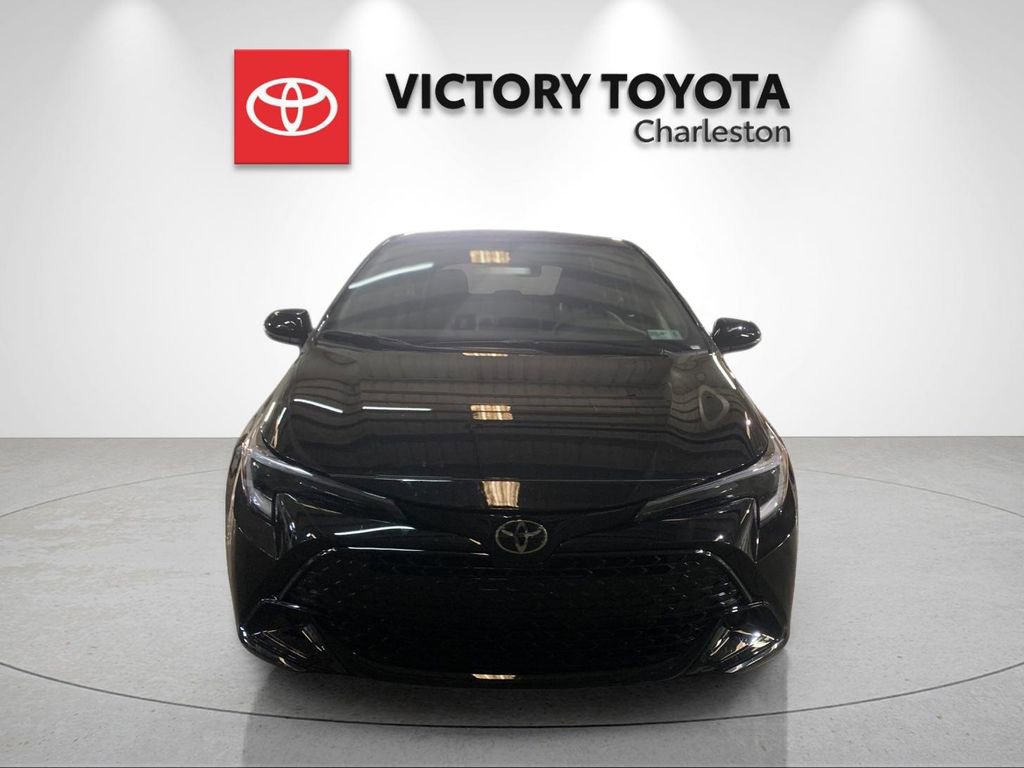 Used 2026 Toyota Corolla SE FWD image 8