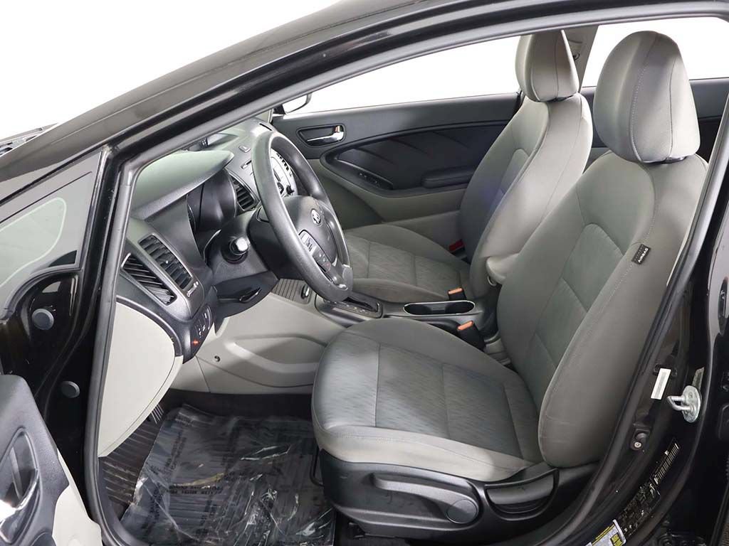 Used 2015 Kia Forte LX FWD image 25