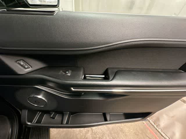 Used 2019 Ford Expedition XLT AWD/4WD image 22