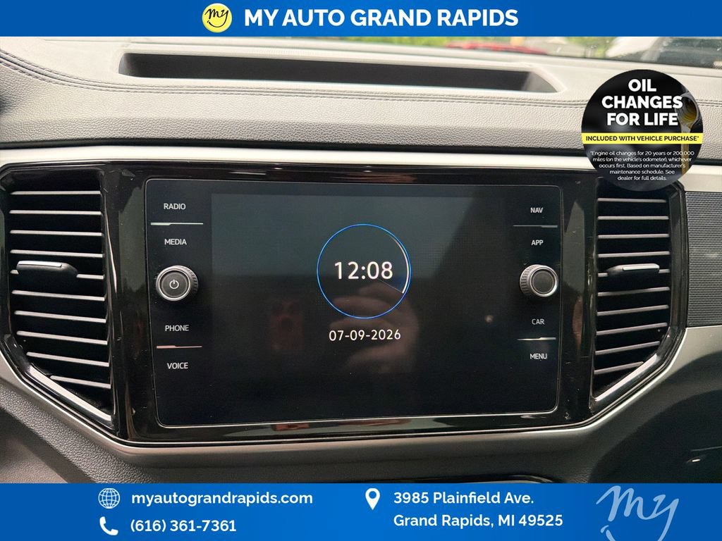 Used 2022 Volkswagen Atlas Cross Sport SEL Premium R-Line AWD/4WD image 21
