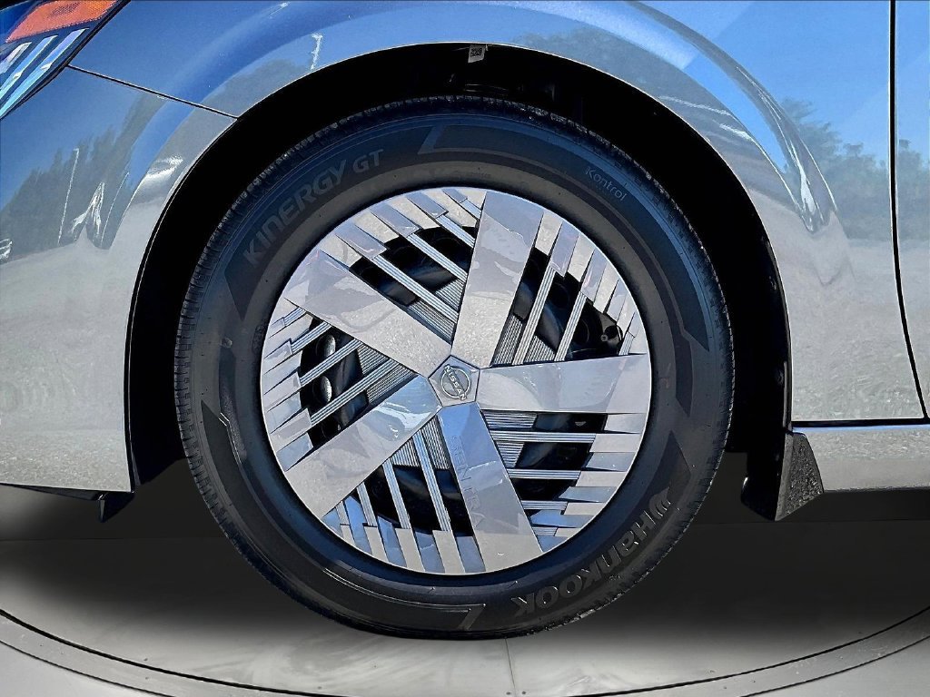 Used 2026 Nissan Sentra SV w/ Floor Mat Package FWD image 34