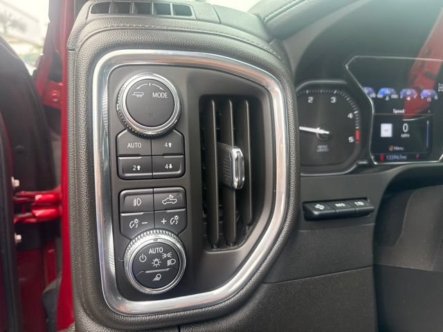 Used 2023 GMC Sierra 2500 Denali w/ Denali Ultimate Package AWD/4WD image 12