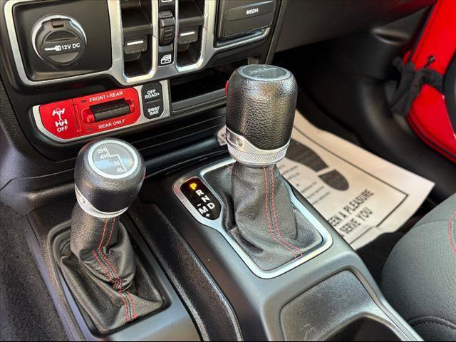 Used 2020 Jeep Gladiator Rubicon image 39