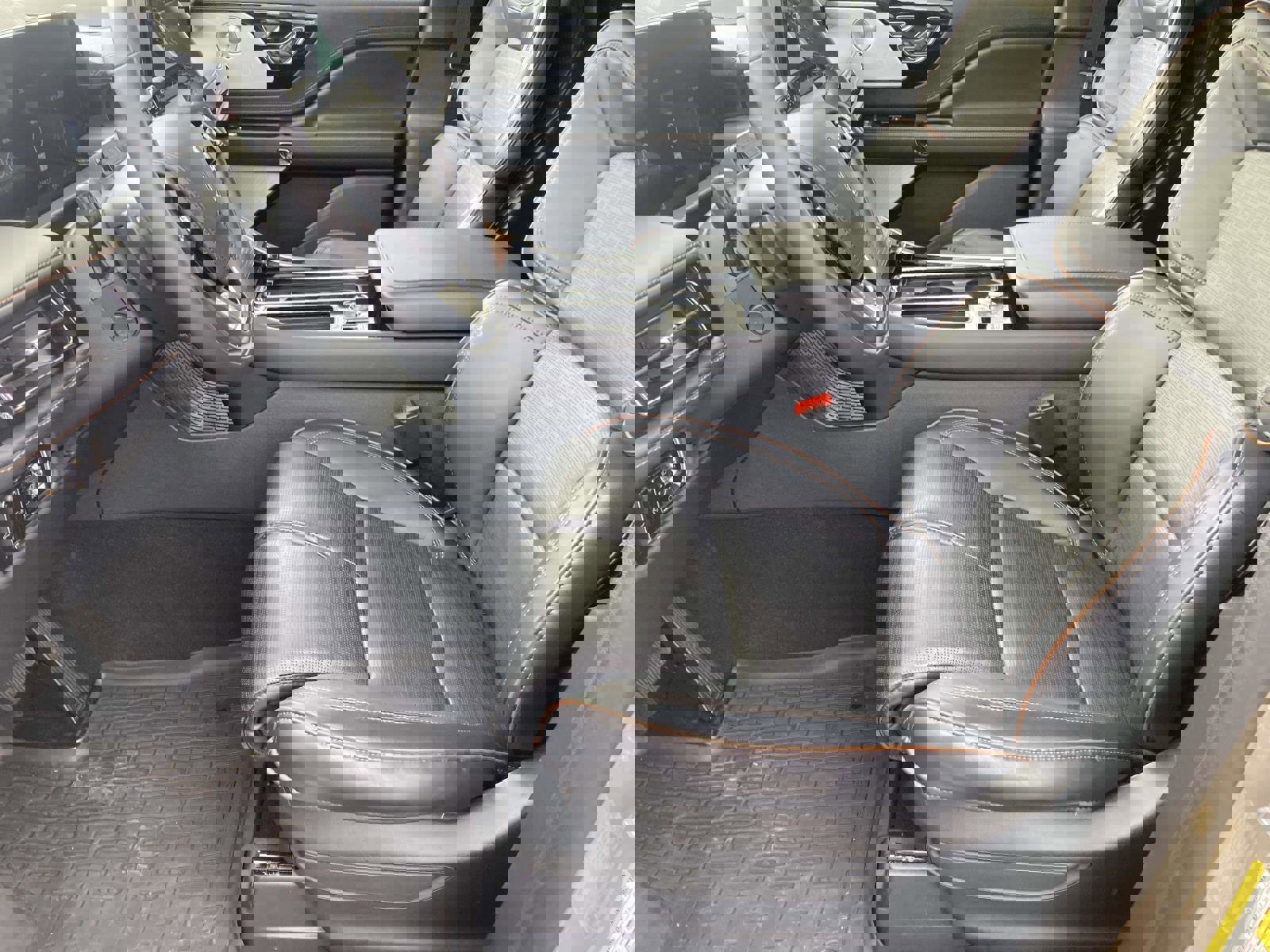 New 2025 Lincoln Aviator Black Label image 22