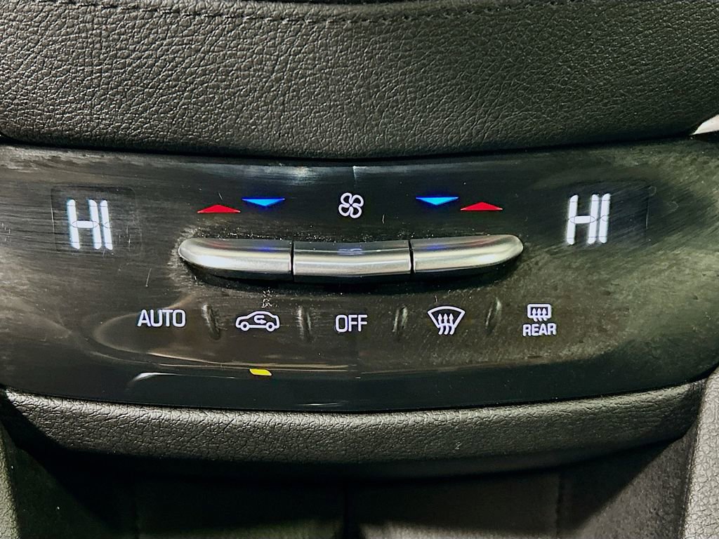 Used 2024 Cadillac XT5 Luxury w/ LPO, Floor Liner Package image 11