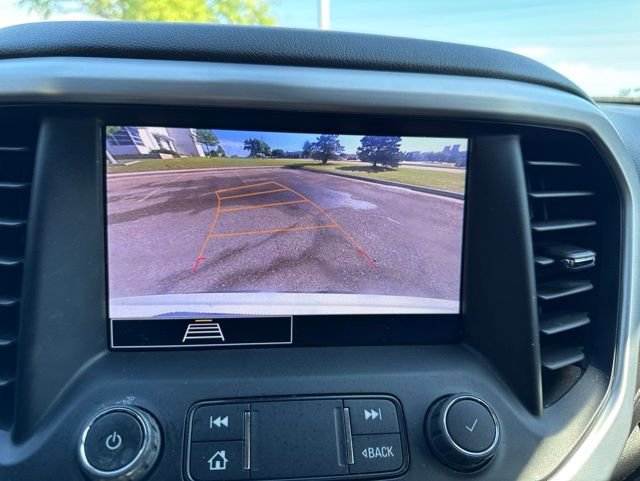 Used 2023 GMC Acadia SLE w/ Elevation Edition FWD image 10