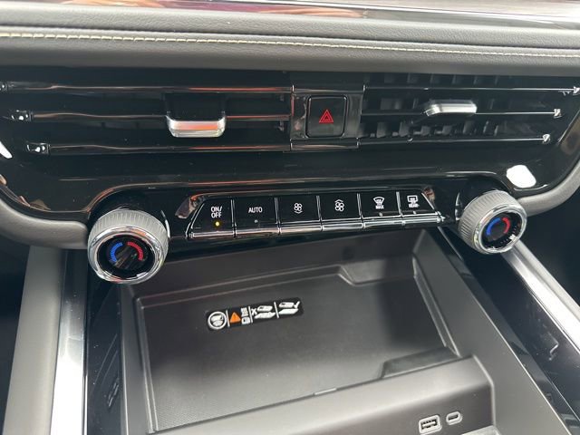 New 2026 Chevrolet Suburban Premier w/ Sun And Tow Package image 30