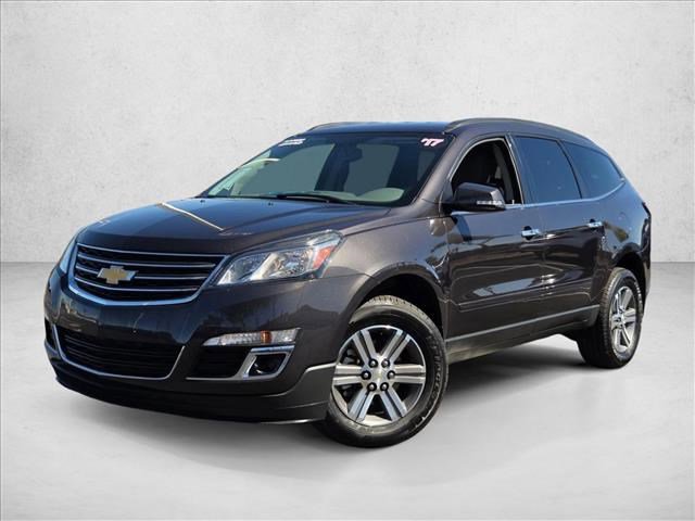Used 2017 Chevrolet Traverse LT image 1