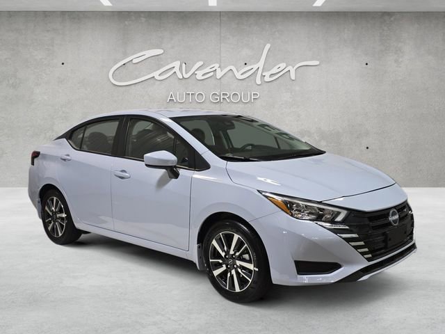 New 2025 Nissan Versa SV image 2