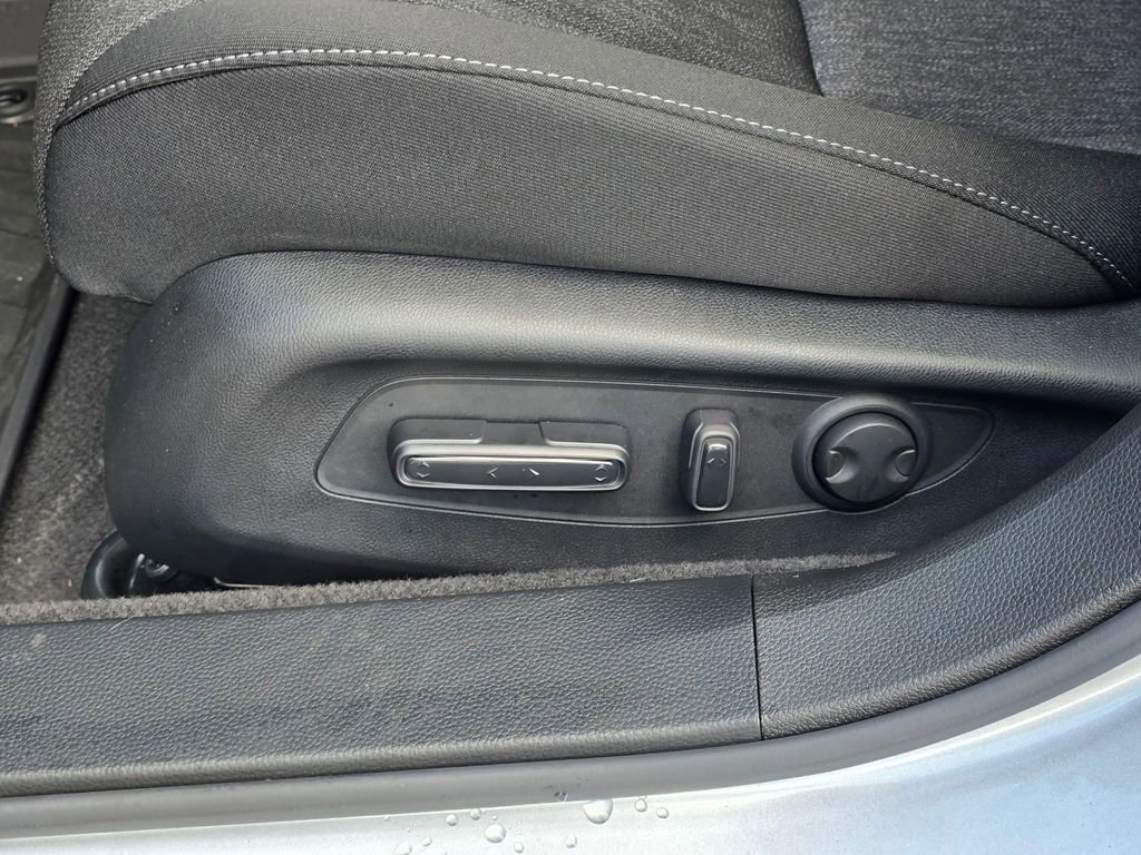 Certified 2025 Honda Accord SE image 13