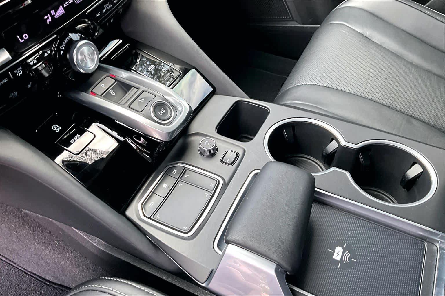 Used 2023 Acura MDX w/ Technology Package FWD image 17