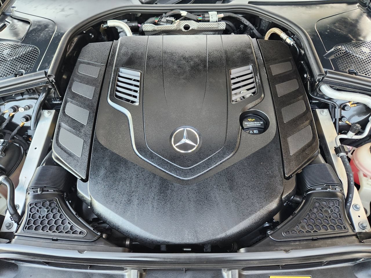 Used 2023 Mercedes-Benz S 580 4MATIC Sedan w/ AMG Line image 30