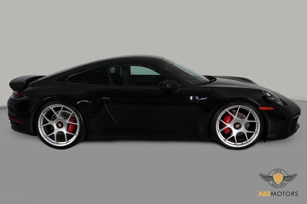 Used 2022 Porsche 911 Carrera image 4