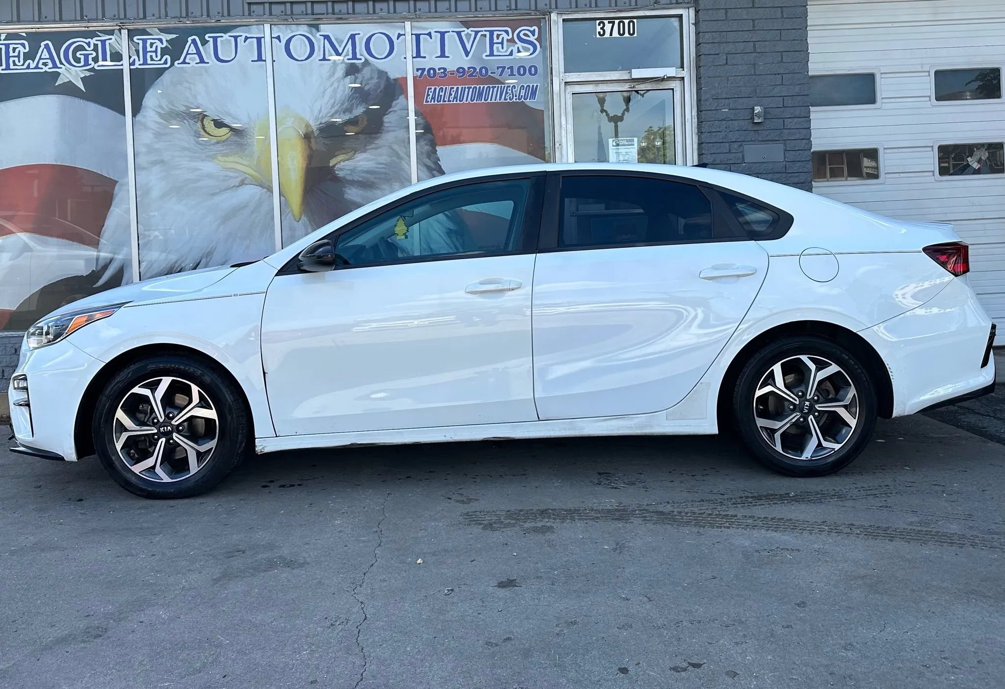 Used 2021 Kia Forte LXS FWD image 2