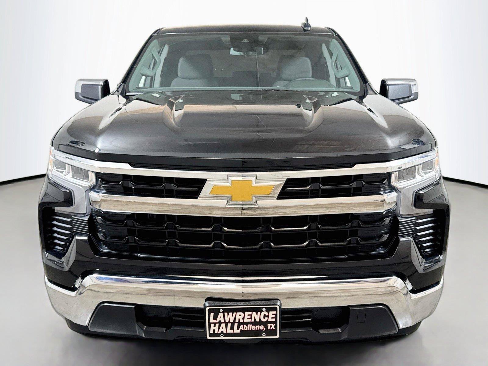Used 2026 Chevrolet Silverado 1500 LT RWD image 2