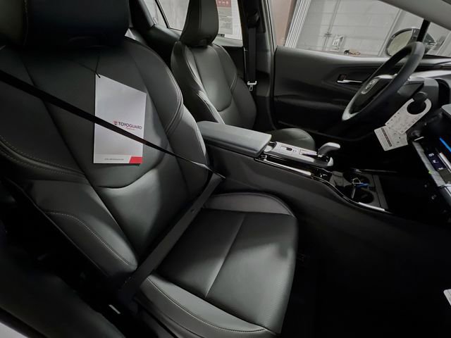 New 2026 Toyota Prius FWD image 28
