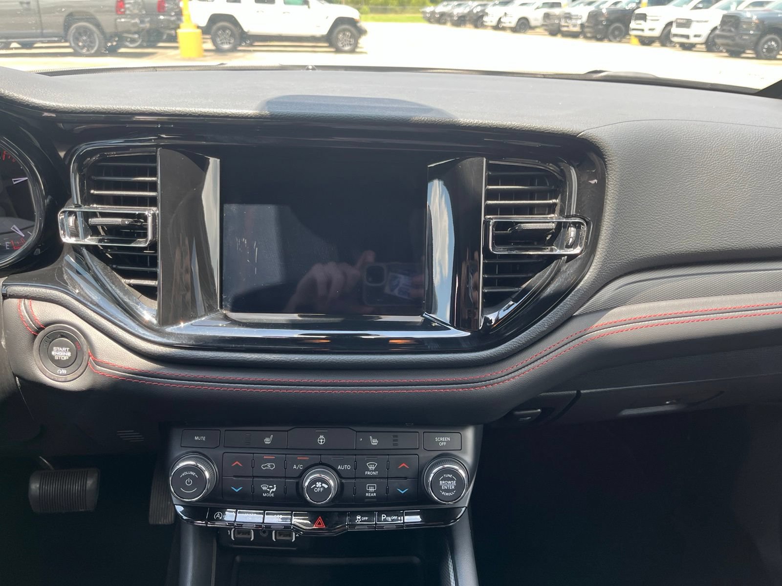 Used 2023 Dodge Durango GT RWD image 10