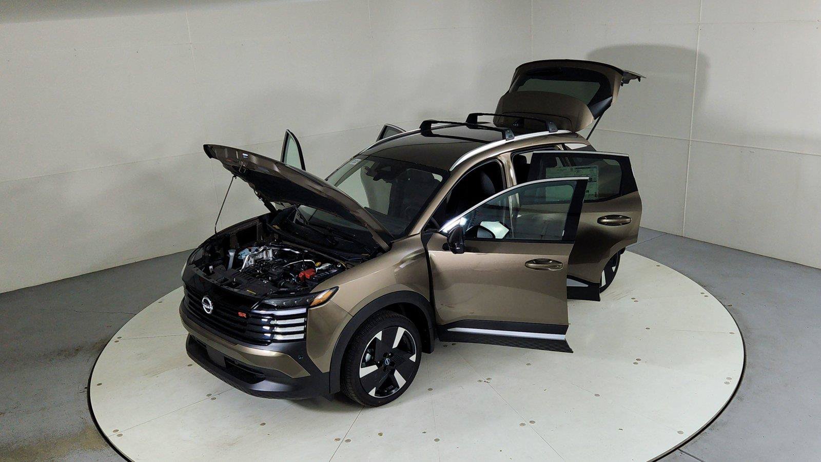 Used 2026 Nissan Kicks SR w/ Illumination Package AWD/4WD image 45