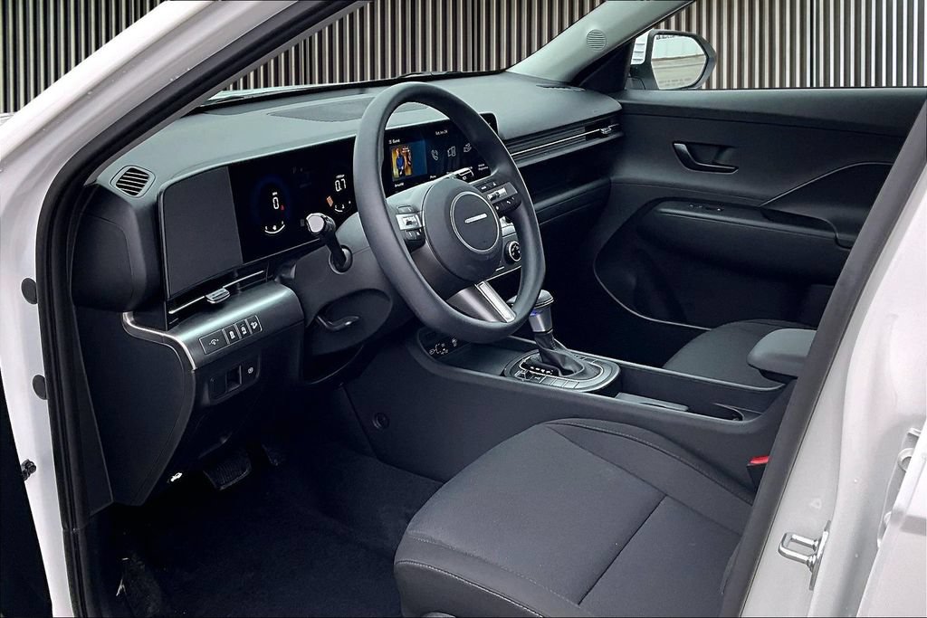 New 2026 Hyundai Kona SE AWD/4WD image 7