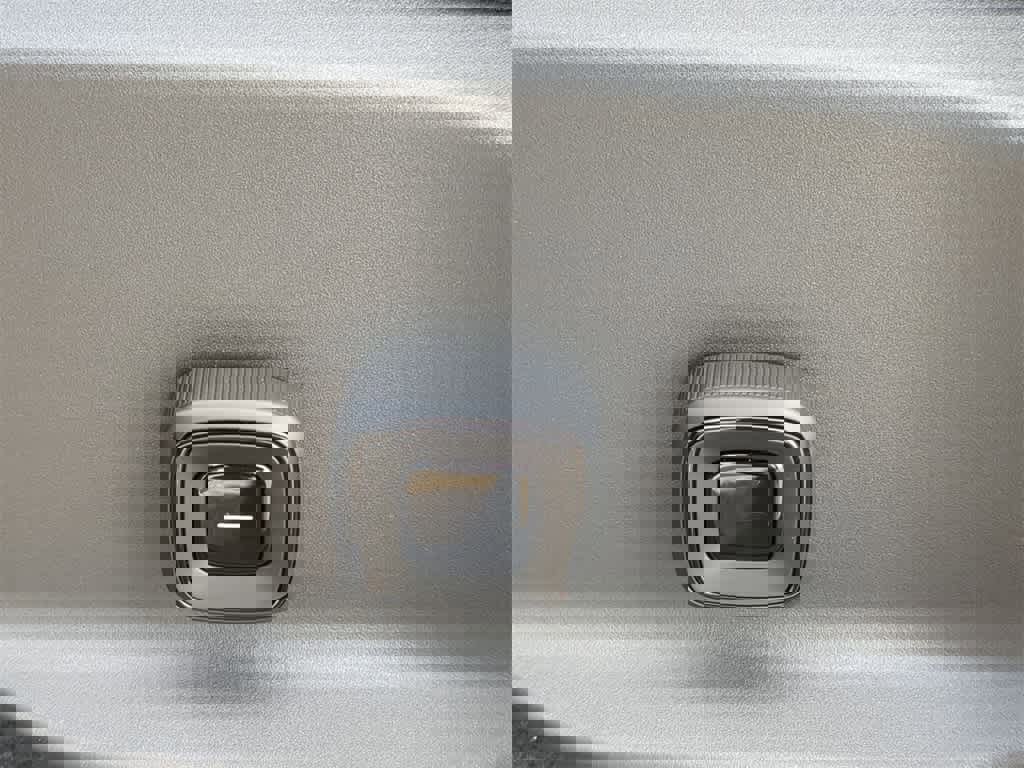 New 2026 Volvo EX30 Ultra image 16